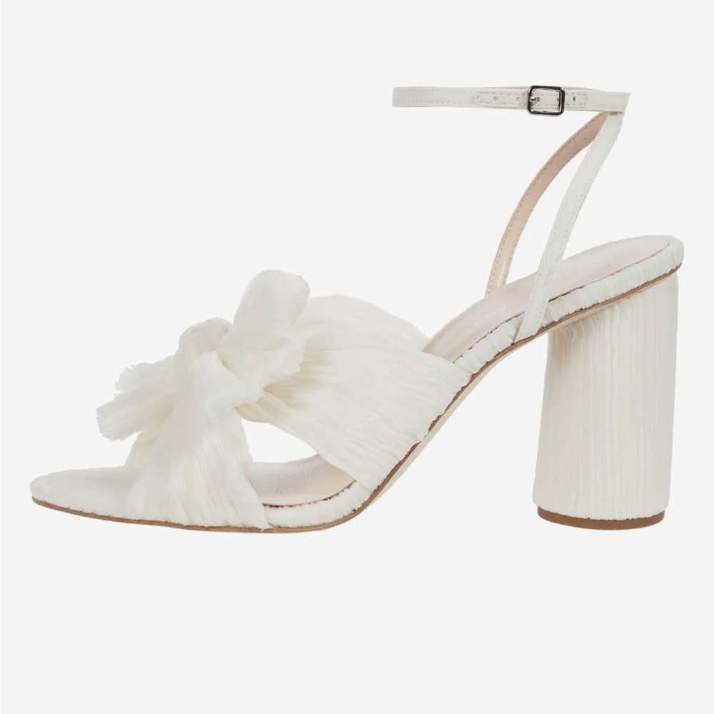 NIB Loeffler Randall Camellia Heels, Pearl, Sz. 39